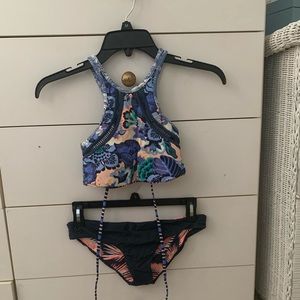 reversible high neck bikini